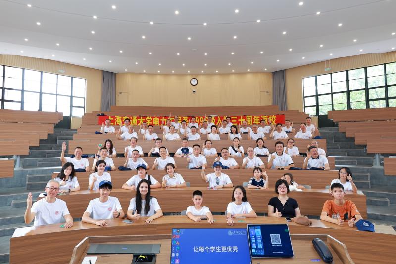 20260815_230959_307.jpg 相关文章另外来自全国各地及美国