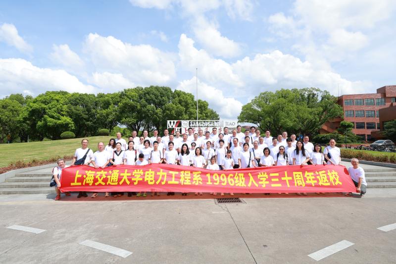 同题参见买球官方宣布成为皇家马德里官