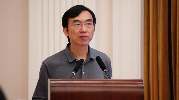 20260820_103101_484.jpg 点亮世界的科技力量》新书发布暨分享对